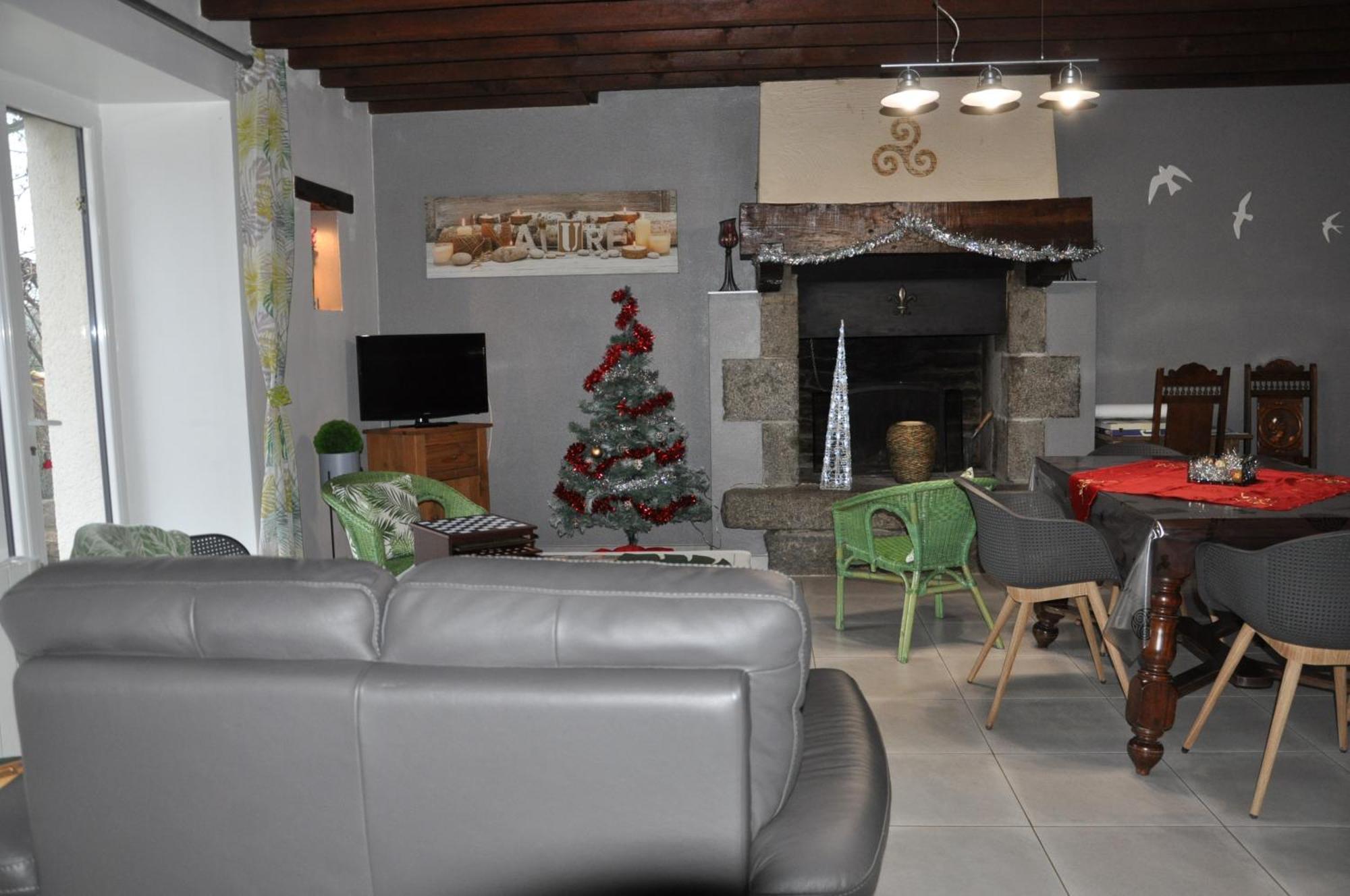 Perrault Gites Loscouet-sur-Meu ภายนอก รูปภาพ
