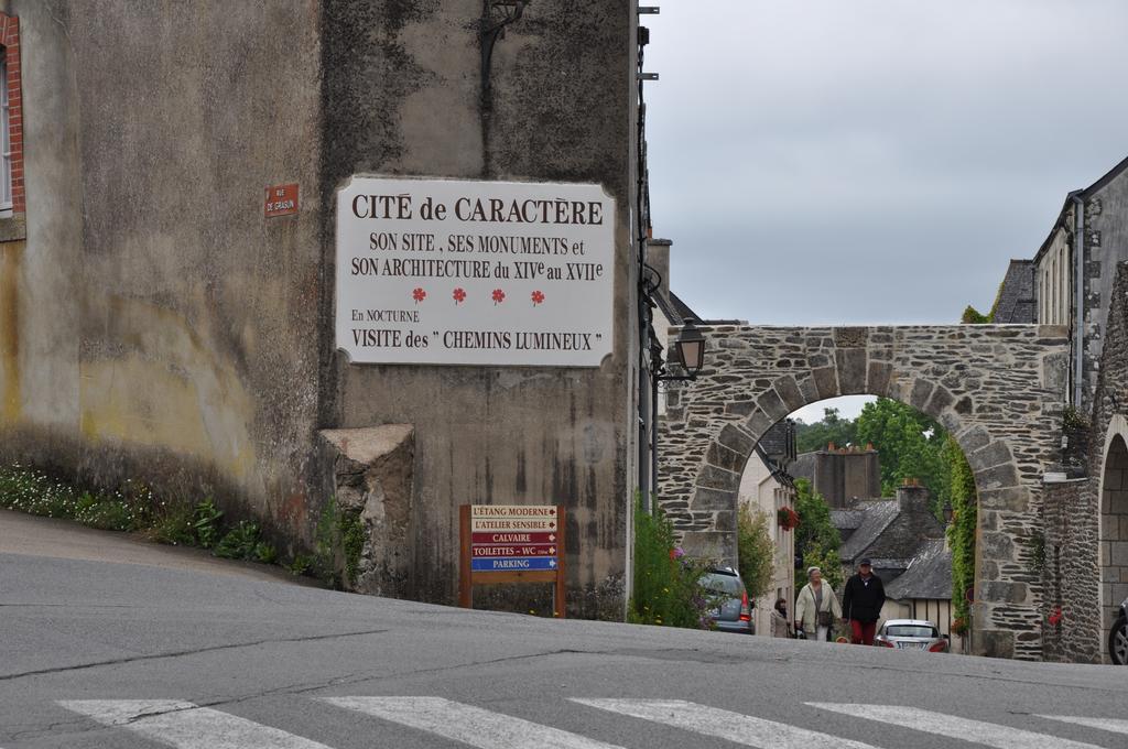 Perrault Gites Loscouet-sur-Meu ภายนอก รูปภาพ