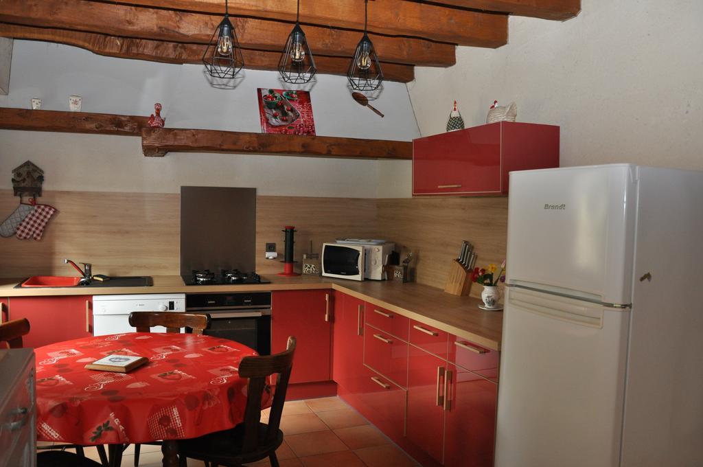 Perrault Gites Loscouet-sur-Meu ภายนอก รูปภาพ